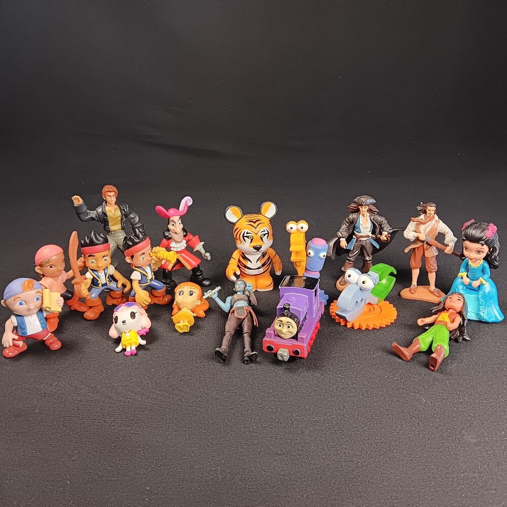 Lot Small Disney Pixar Cake Topper Jake Neverland Pirates of the Caribbean